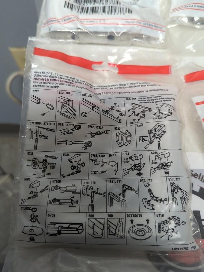 WIREMOLD/LEGRAND,717WH,INTERNAL ELBOW COUDE RENTRANT WHITE LOT OF 6 NEW