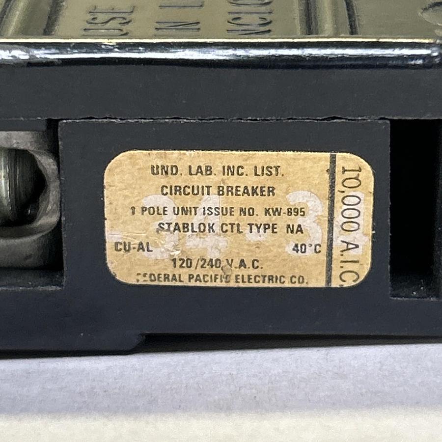 Used FEDERAL PACIFIC,NA140,CIRCUIT BREAKER 40A 120/240V 1P LOT OF 4