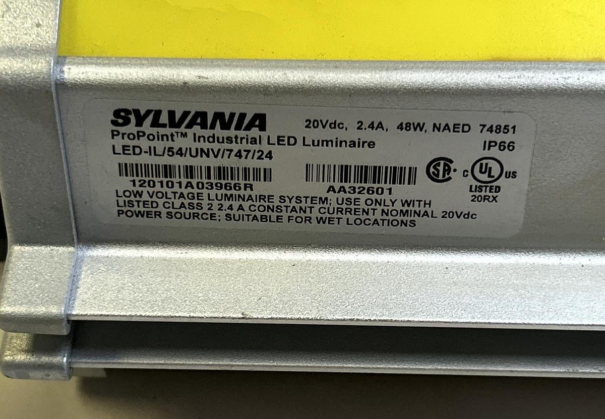 Used SYLVANIA,LED-IL/54/UNV/747/24,INDUSTRIAL LED LUMINAIRE