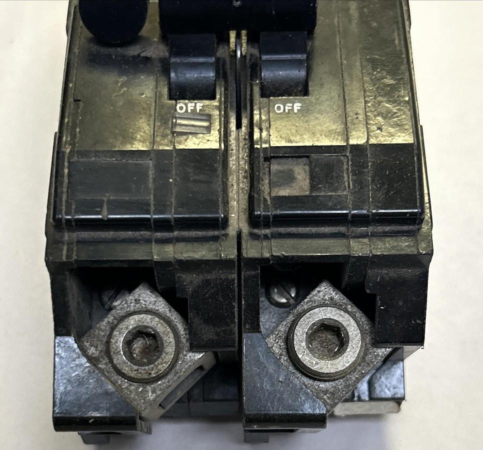 Used SQUARE D,Q12150,CIRCUIT BREAKER 150A 120/240V 2P