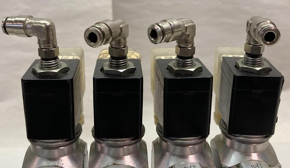 Used Versa,KM-433-1-KP30,Manifold Assembly