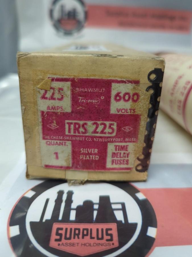 GOULD SHAWMUT,TRS225,TRI-ONIC 225 AMP FUSE NOS