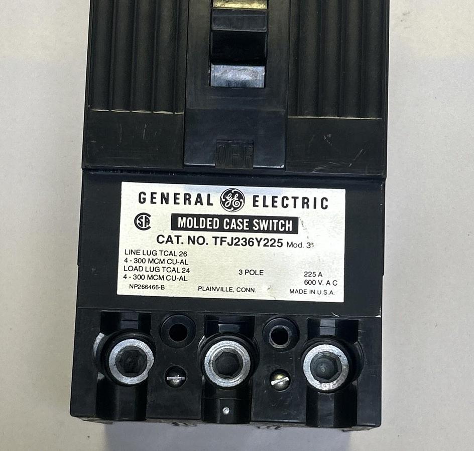 Used GENERAL ELECTRIC,TFJ236Y225,CIRCUIT BREAKER 225A 600V 3P