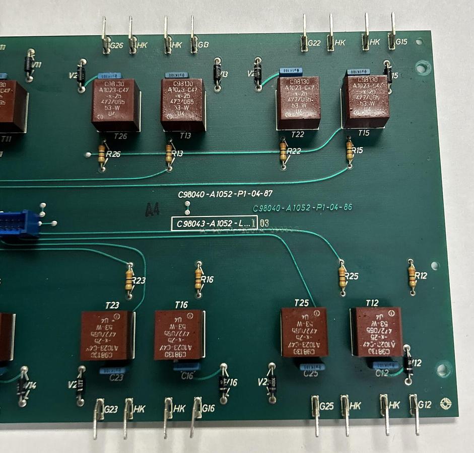 Used SIEMENS,C98040-A1052-P1-04-87,PC DRIVE BOARD