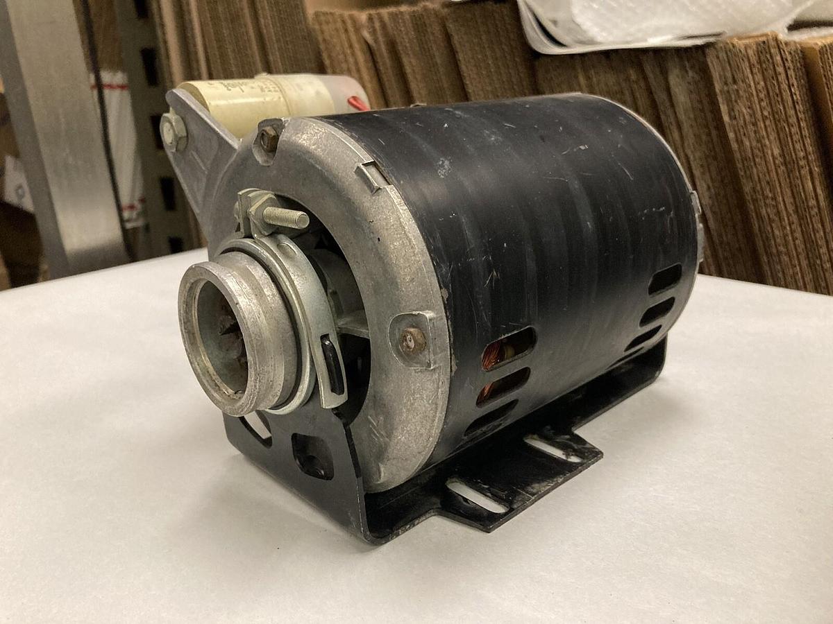 Used Unbranded,K48422-M00701,Motor