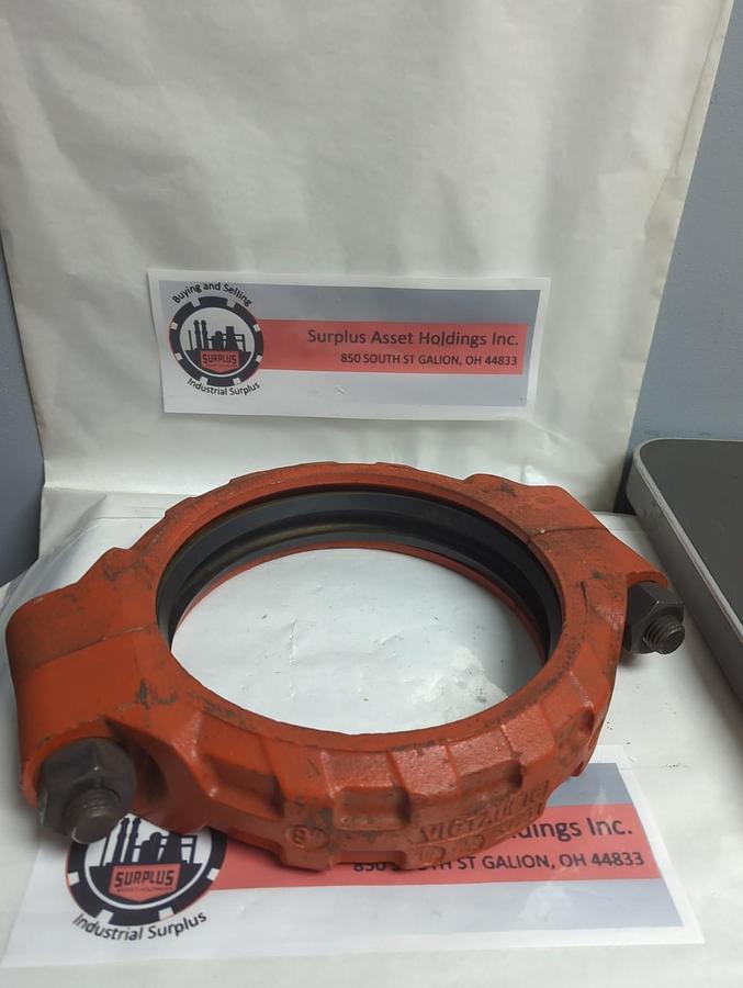 Used VICTAULIC,77,FLEXIBLE 8 INCH GROOVED COUPLING WITH GASKET PRE-OWNED