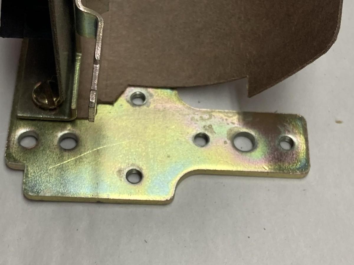 General Electric,CR305X300A,Axuiliary Contact VA 8 34