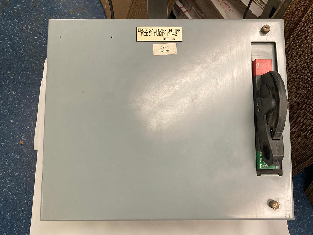Used Allen Bradley,2100 2192F,30 Amp 12 INCH Fused MCC Disconnect Feeder Bucket