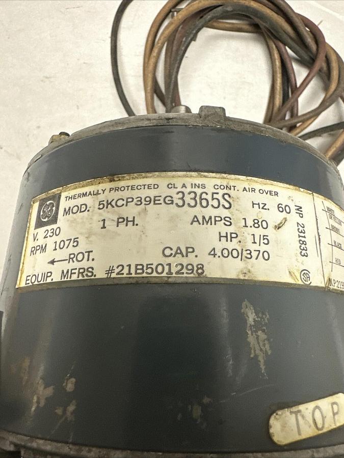 Used GE,5KCP39EG3365S,1/5 HP 1075 RPM 230V Single Phase Blower Motor (G027)