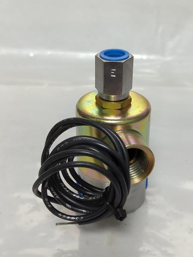 Used SKINNER VALVE,V53DB2100,SOLENOID VALVE 100 PSI 120/110V 11 WATTS PRE-OWNED