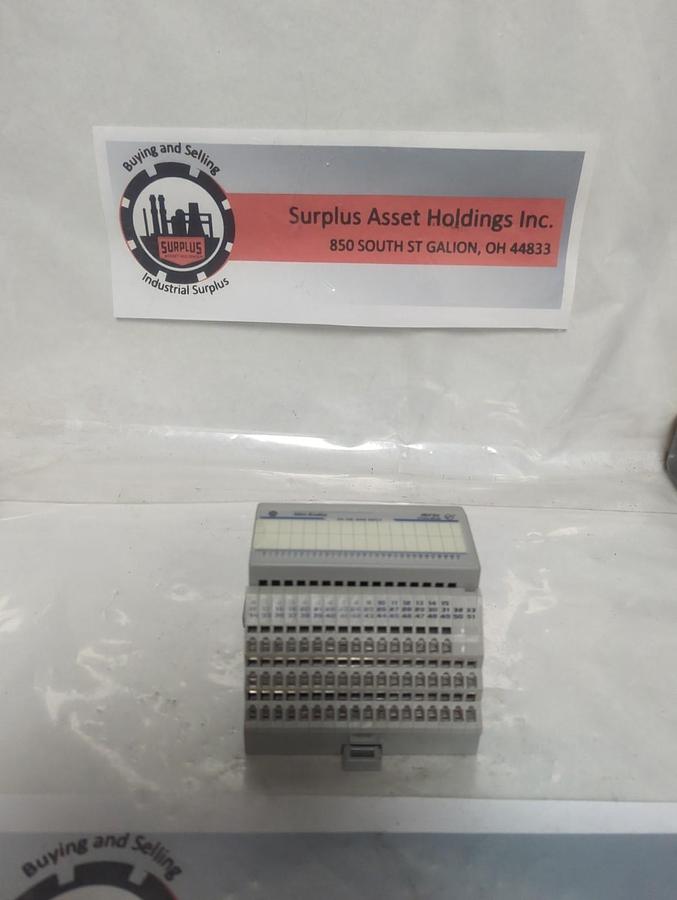 Used ALLEN BRADLEY,1794-IB32,FLEX I/O 24V SINK INPUT MODULE PRE-OWNED