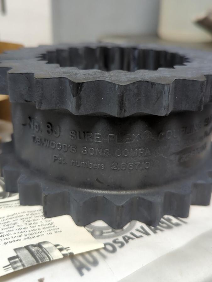 TB WOOD'S,8JS,8JES EPDM SPLIT SFT SLEEVE NOS