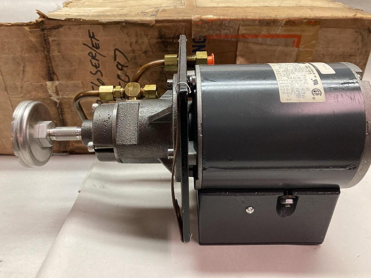 Reliance Electric,KP-J330-BVL,Vacuum Pump Motor Type R 115V 1/20HP 1670/1370RPM