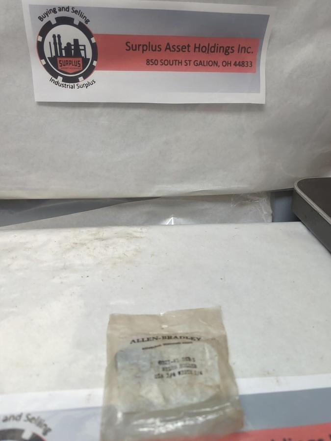 ALLEN BRADLEY,602T-W1,SERIES 1 NYLON ROLLER 3/4 X 1/4 INCH NOS