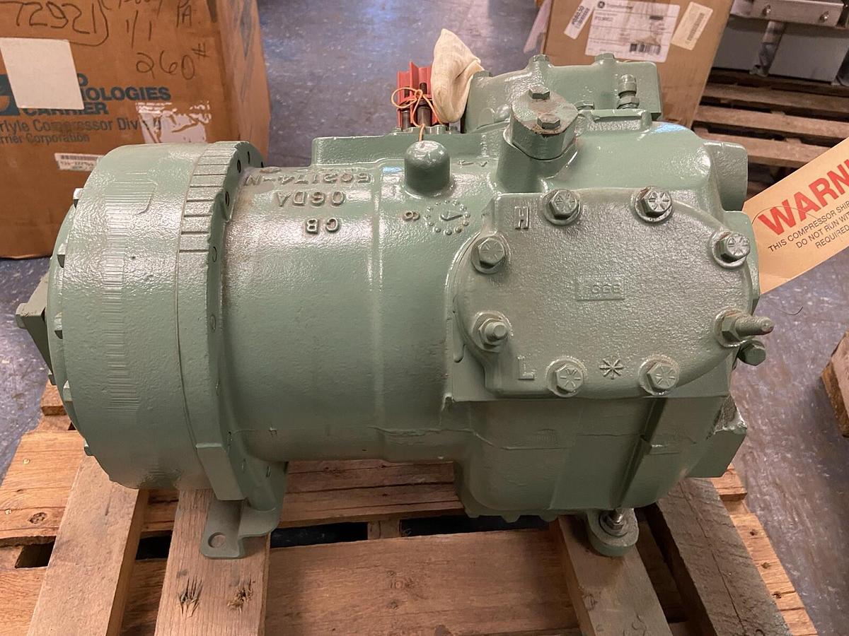 Carlyle,06DR8206DC3650B,Chiller Compressor 400/460V