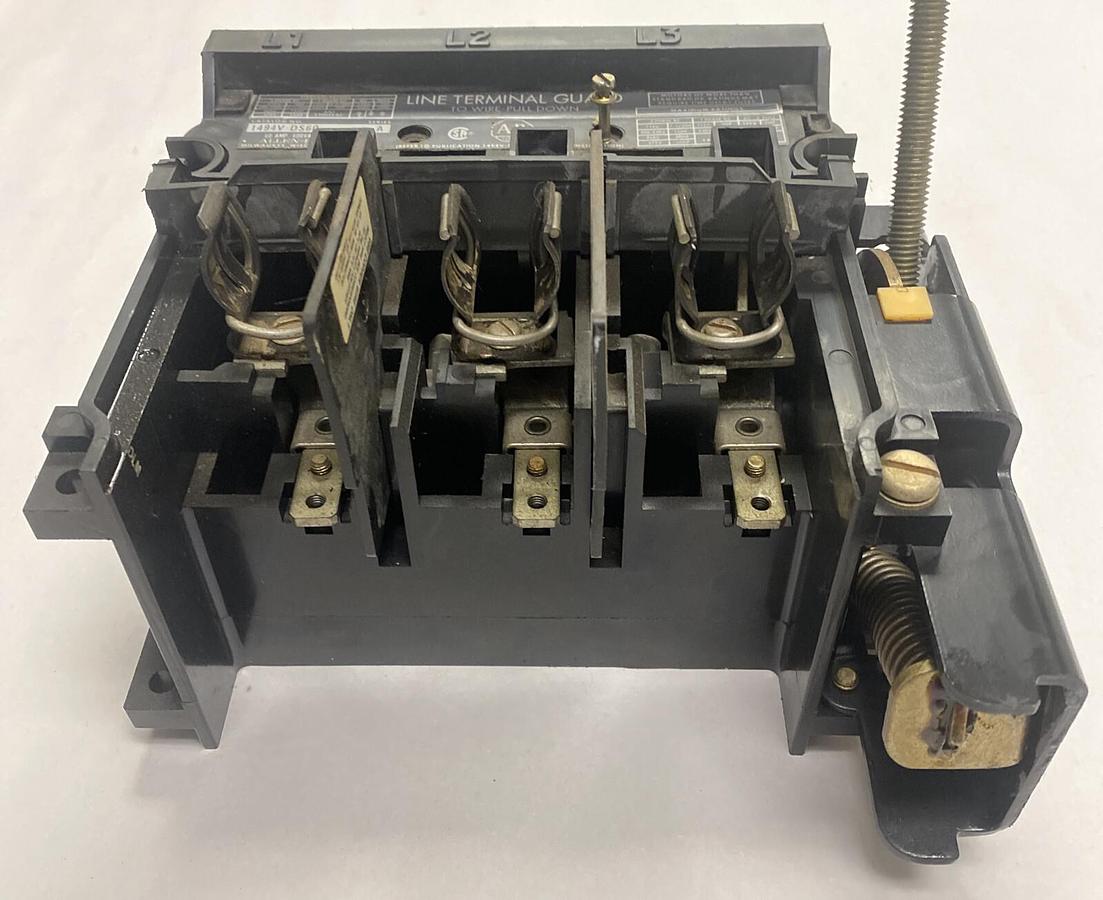 Used ALLEN BRADLEY,1494V-DS60,DISCONNECT SWITCH W/ HANDLE