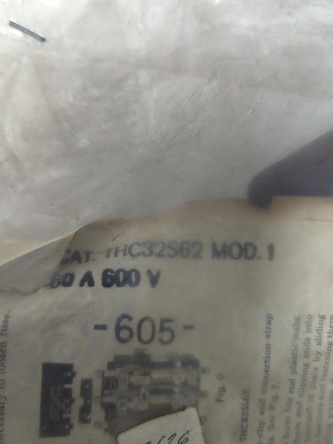 GENERAL ELECTRIC,THC32S62,FUSE CLIP ASSEMBLY MOD 1 60A 600V NOS