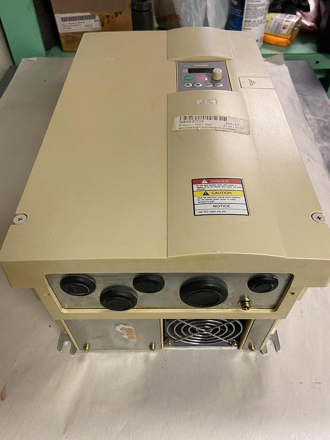Used Mitsubishi,VFS7-4110UPLH,Transistor Invertor 15Hp 19KVA Output 380/460V 25A