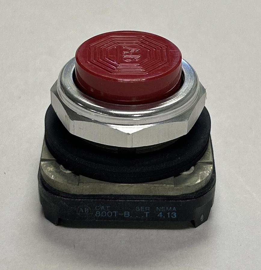 ALLEN BRADLEY,800T-B6,SER T RED PUSH BUTTON NOS