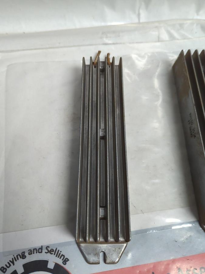 Used YASKAWA IWAKI,RH150,EXTERNAL BRAKING RESISTOR LOT OF 2 PRE-OWNED