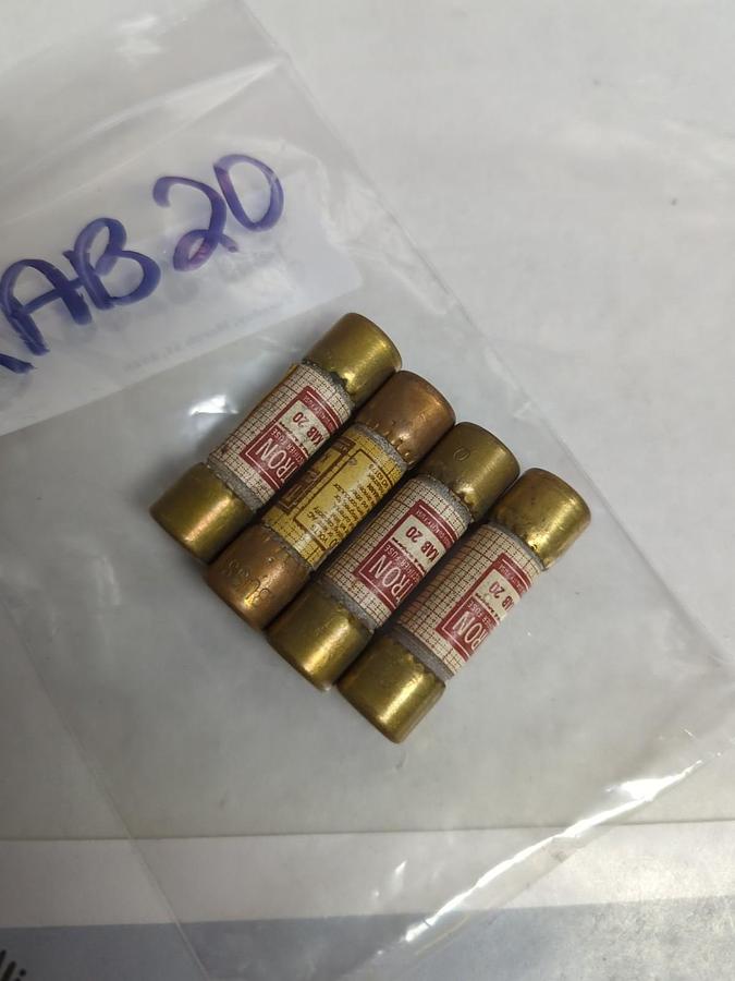 Used COOPER BUSSMANN,KAB-20,TRON 20 AMP FUSE LOT OF 4 PRE-OWNED