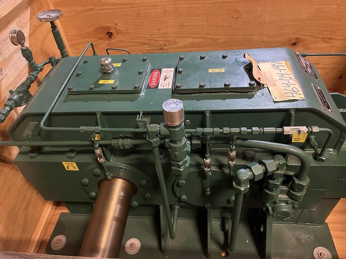 Used HORSBURGH & SCOTT,140TB,GEAR HELICAL SPEED REDUCER 40HP RATIO 25.5 INPUT 500RPM