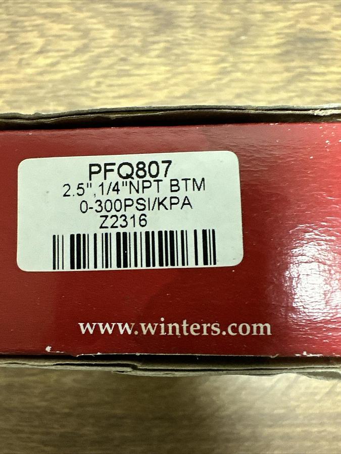 Winters,PFQ807,0-300PSI Liquid Filled 2.5" 1/4NPT BTM Mount Pressure Gauge