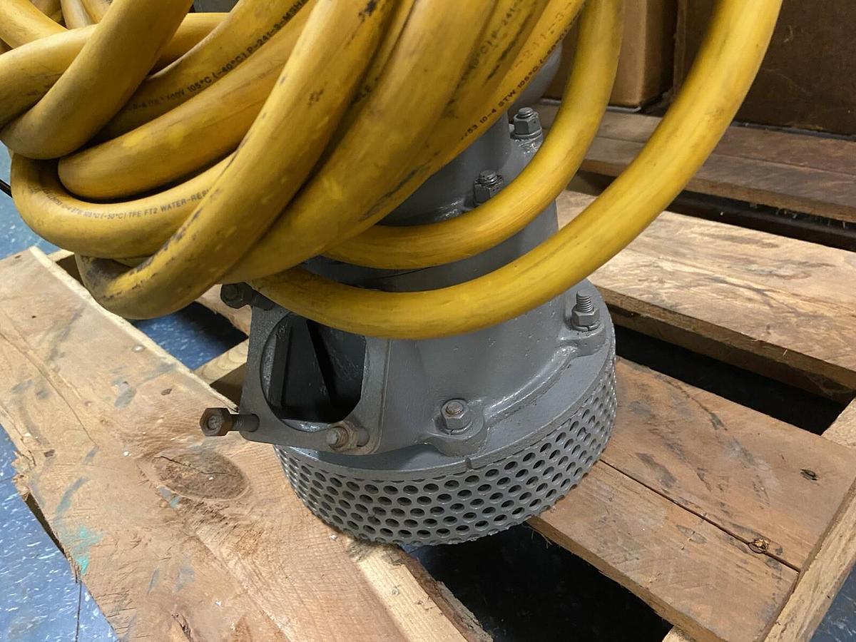 Used Gorman Rupp,S2A1-115V-1P,2Hp 2 INCH Submersible Dewatering Sump Pump Refurbished