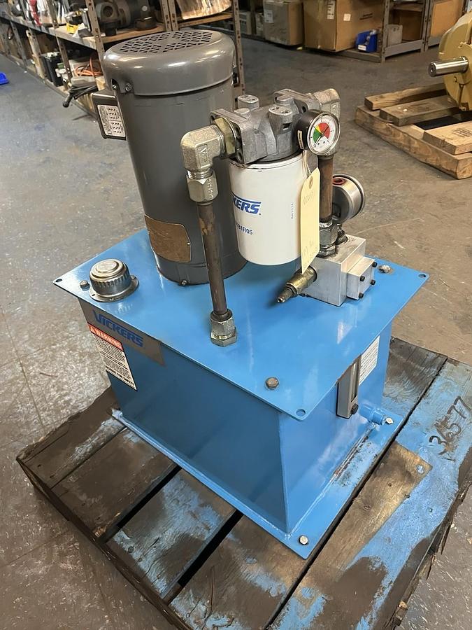 Used VICKERS,PSSPA1010V,HYDRAULIC POWER PUMP PACK 3HP 10GALS 3PH 3044417
