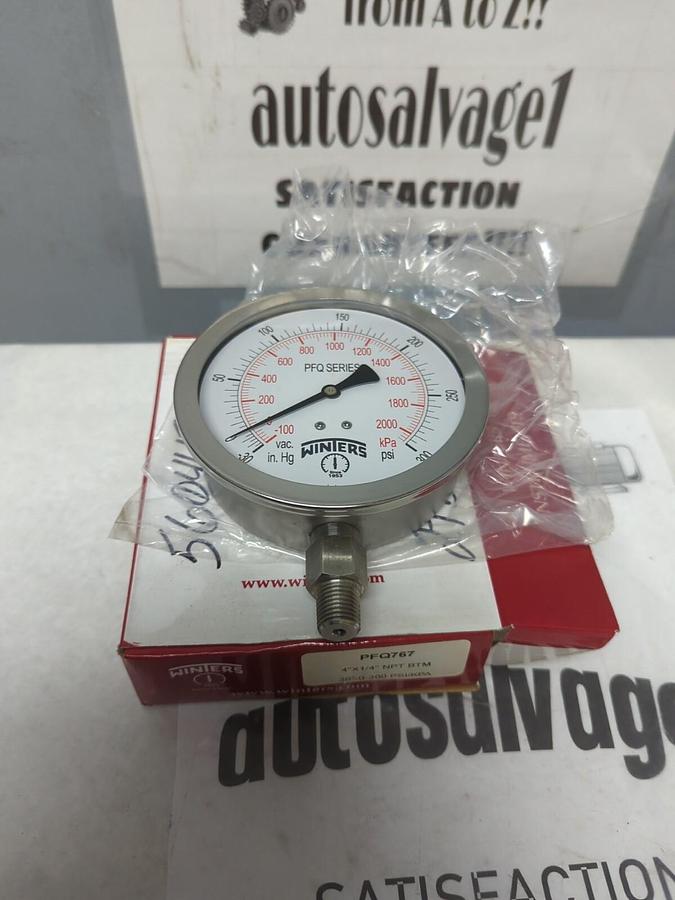 WINTERS,PFQ767,GAUGE 4 IN X 1/4 IN NPT BTM NOS