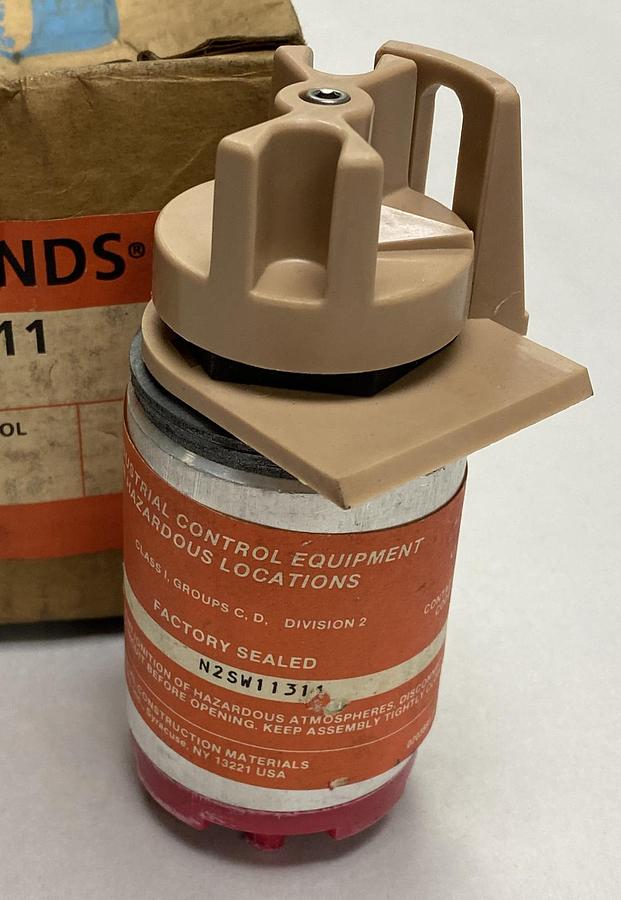 CROUSE HINDS,N2SW11311,SELECTOR SWITCH NOS