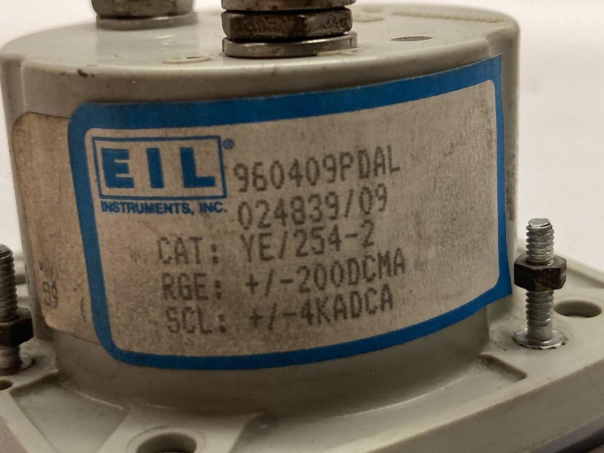 Used General Electric,960409PDAL,4-0-4 Square Panel Mount Gauge Filter