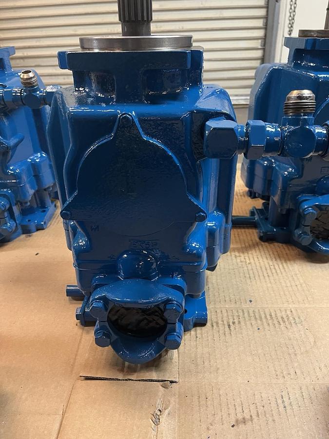 Used VICKERS,PVH131C-RAF-3S-10-CM7-31,HYDRAULIC PISTON PUMP