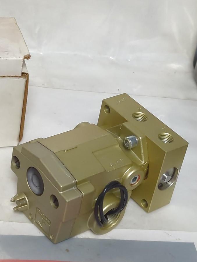ROSS,1616C2020,4/2 SINGLE SOLENOID PILOT NOS