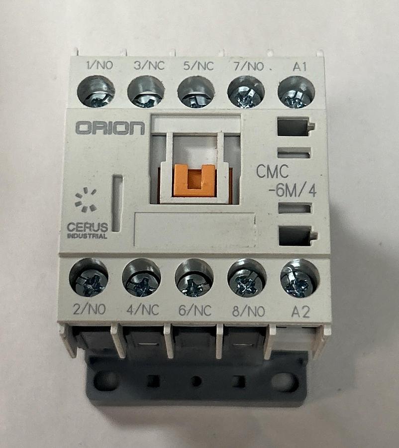 CERUS,CMC-6M/4,CONTACTOR 240V LOT OF 2 NOS