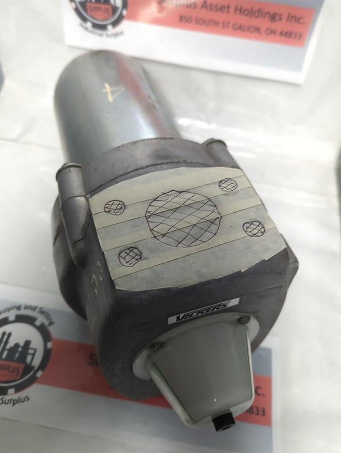 Used VICKERS,F30ER 60F,HYDRAULIC FILTER ELEMENT PRE-OWNED