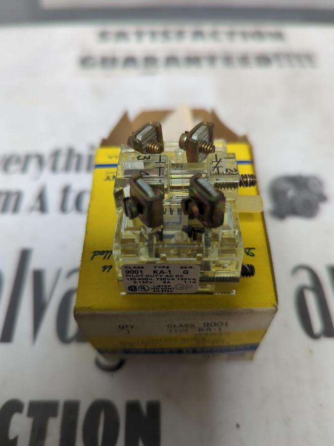 SQUARE D,KA-1,FINGER SAFE CONTACT BLOCK NEW