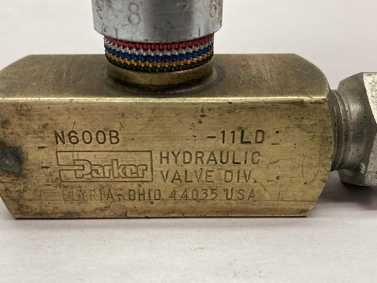 Used Parker,N600B,Hydraulic Valve 2000 PSI 138 Bar Max