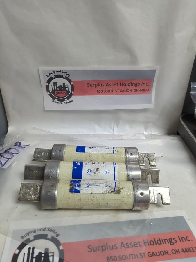 Used FERRAZ SHAWMUT,TRS200R,TRI-ONIC 200 AMP FUSE LOT OF 3 PRE-OWNED
