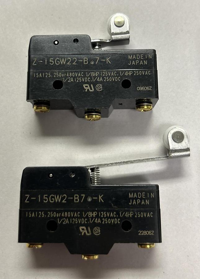 OMRON,Z-15GW22-B7-K,LIMIT SWITCH ROLLER LEVER LOT OF 4 NOS