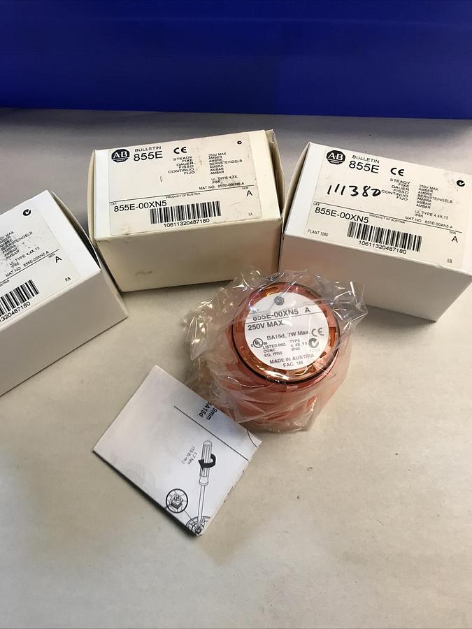Used Allen Bradley,855E-00XN5,Steady Amber Light Series A Lot of 3