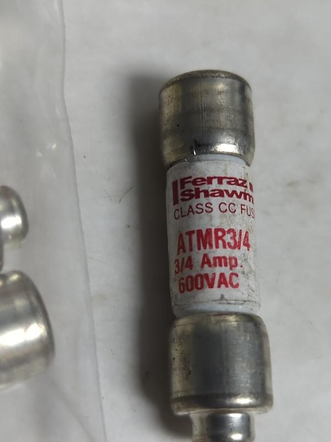 Used FERRAZ SHAWMUT,ATMR3/4,CLASS CC 3/4 AMP FUSE LOT OF 16 PRE-OWNED