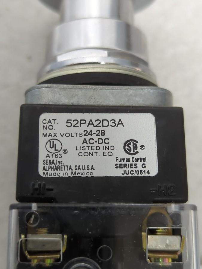 SIEMENS,52PA2D3A,2-POLE PUSH PULL OPERATOR 24V NEW