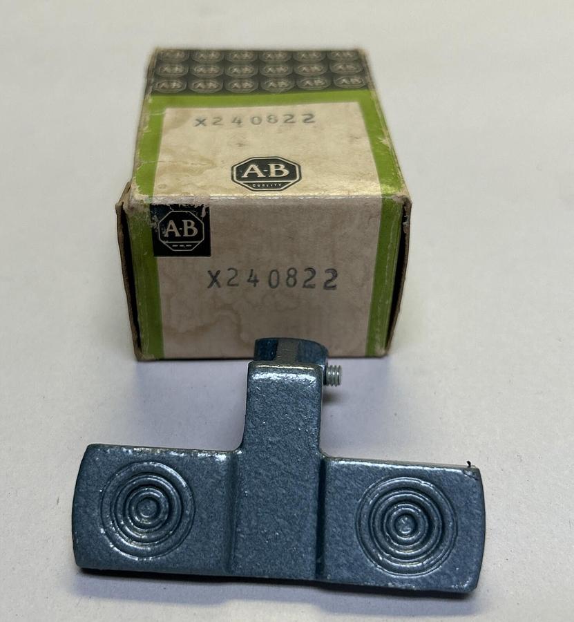 ALLEN BRADLEY,X240822,THUMB LEVER NOS