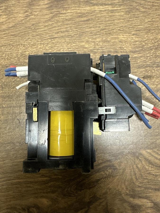 Used Mitsubishi,SD-K12,Contactor With TH-K12 Thermal Overload Relay