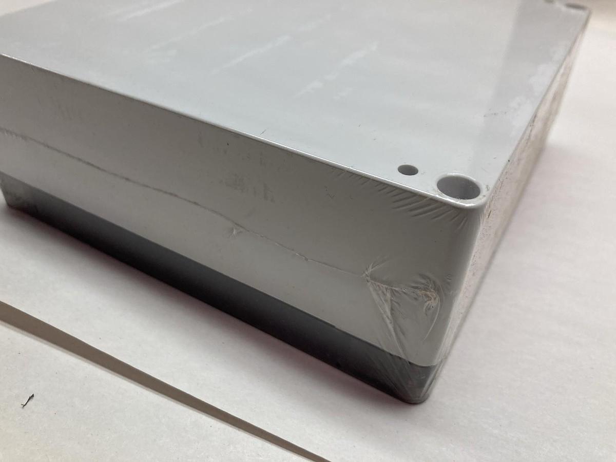 Hammond,1554R2GYSL,Enclosure