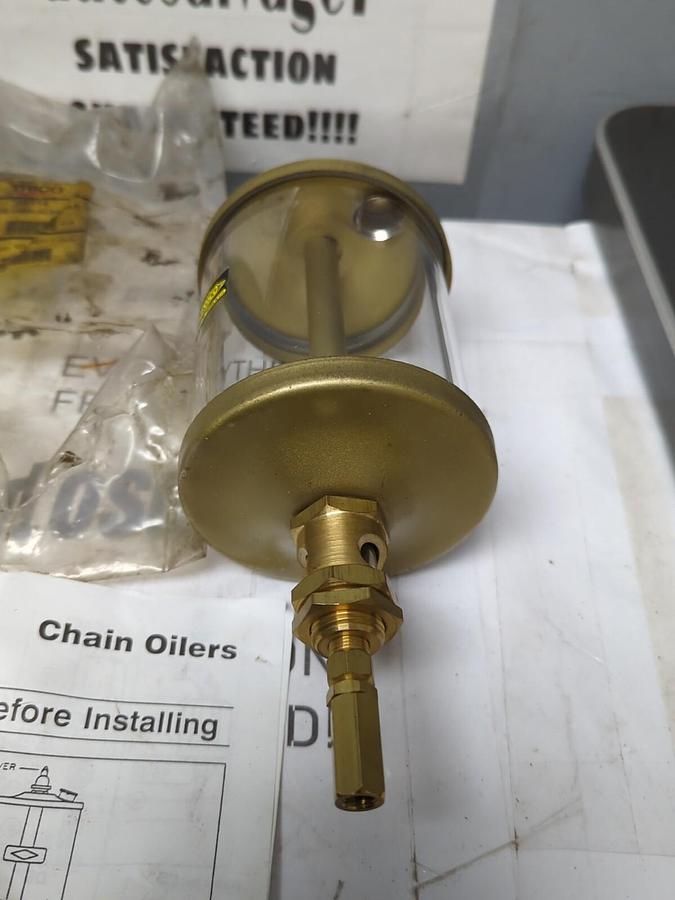 TRICO,35514,1 PT CB GLASS CHAIN OILER NOS