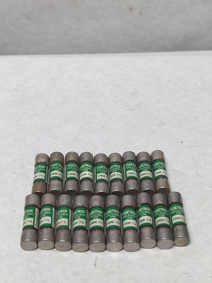 COOPER BUSSMANN,FNM 1-1/4,FUSETRON 1-1/4 AMP FUSE LOT OF 19 NOS