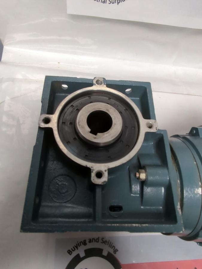Used LEROY SOMER,3LS63-3R9153,MOTOR & GEAR REDUCER PRE-OWNED