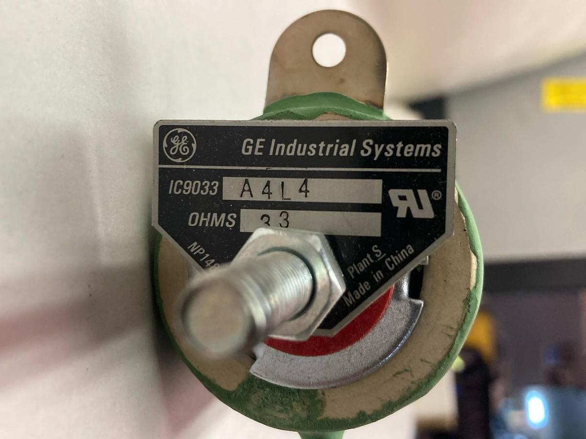 Used General Electric,IC9033A4L4,Resistor 33 OHMS